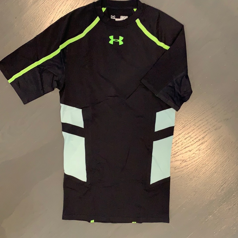Premium Under Armour Compression Shirt - Youth Medium